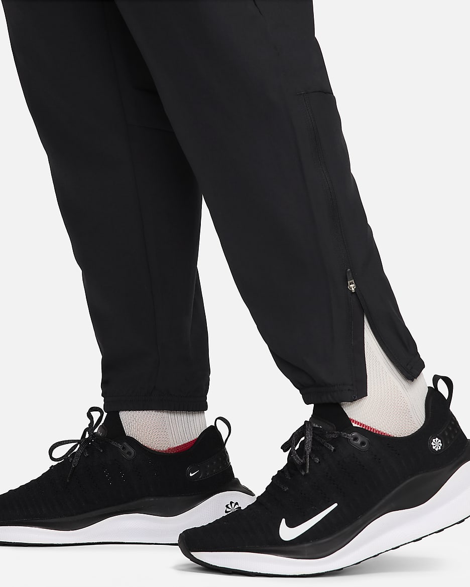 Nike running essential woven joggers in black sale